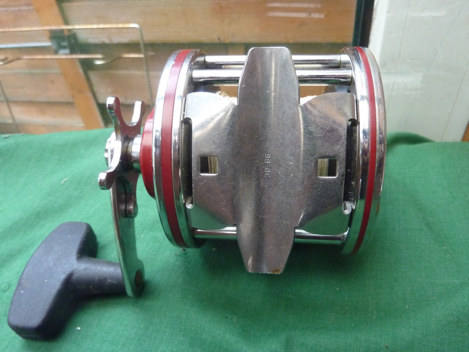 PENN REEL 3/0 H „SPECIAL SENATOR“ 112H