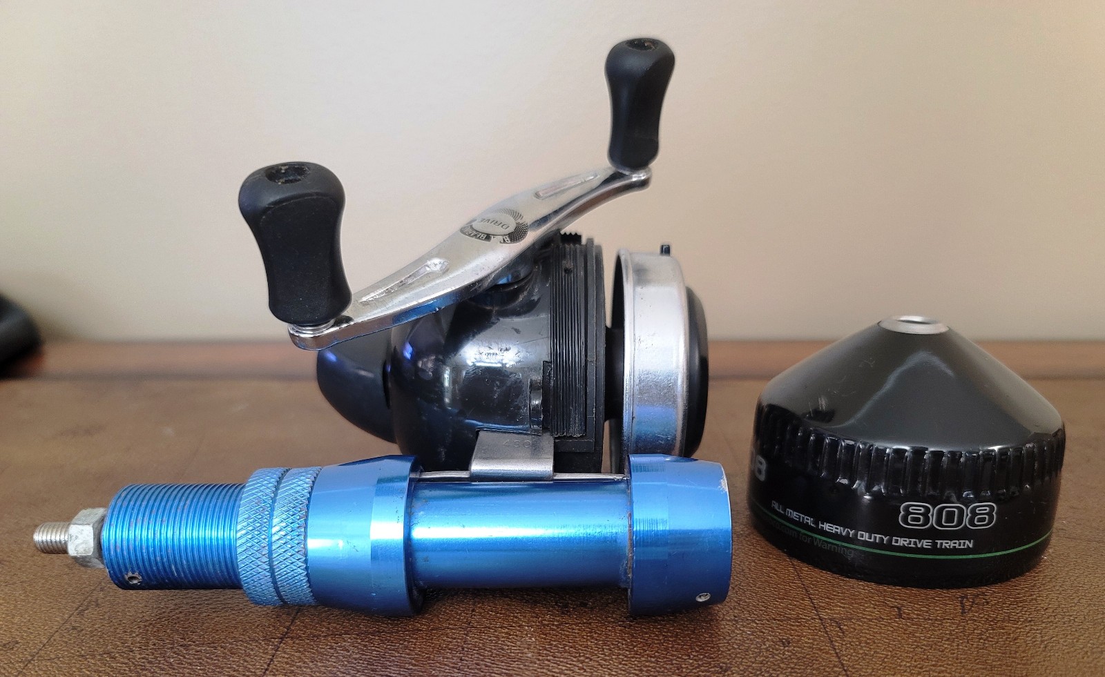ZEBCO 808 Bowfisher Fishing Reel & Reel Stabilizer Fits Bear Bows & Similar