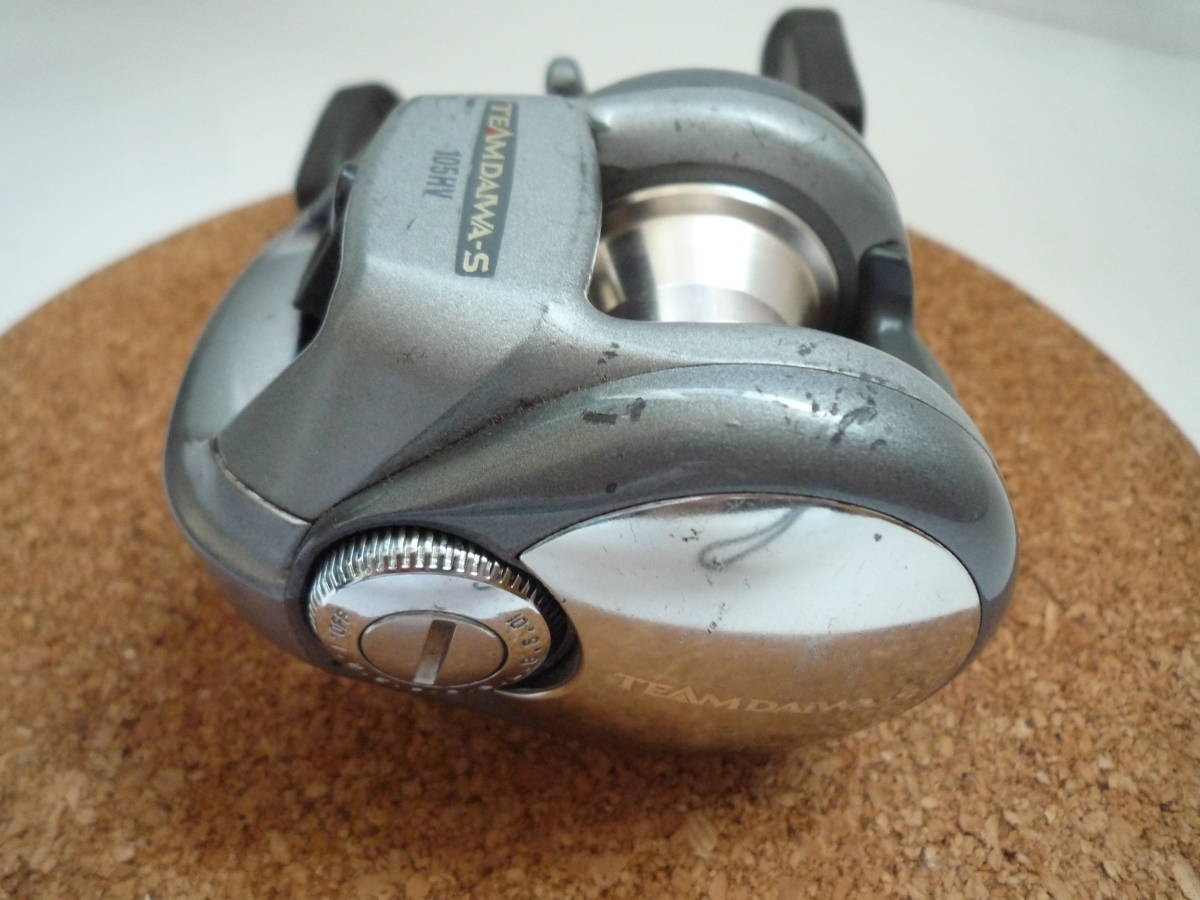 Team Daiwa S 105HV Fishing Reel Handle Knob Slightly Bent