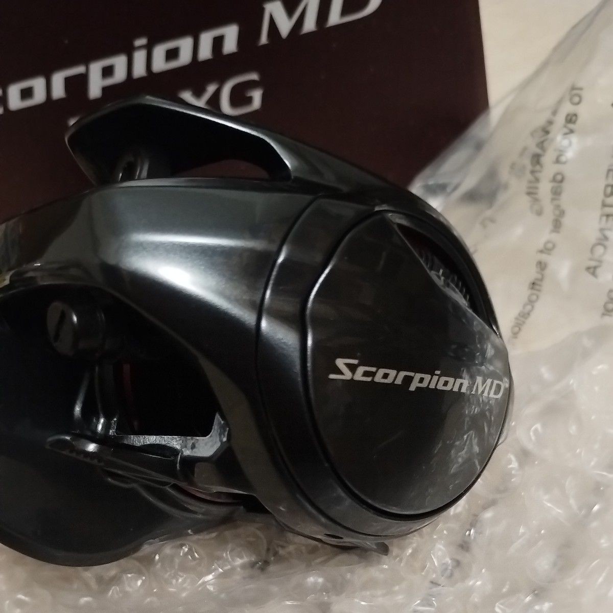 Shimano 24 Scorpion MD 300XG Right Handle Baitcasting Reel MINT from Japan