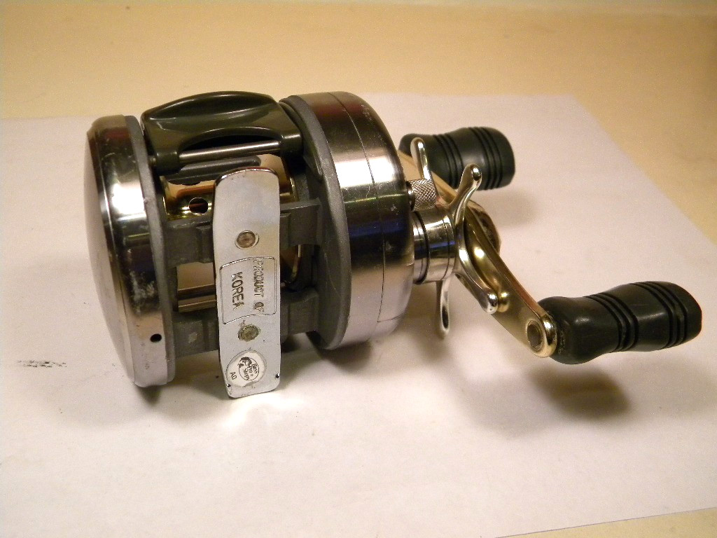 Bass Pro Shops Pro Qualifier PQ2000XPS baitcast reel