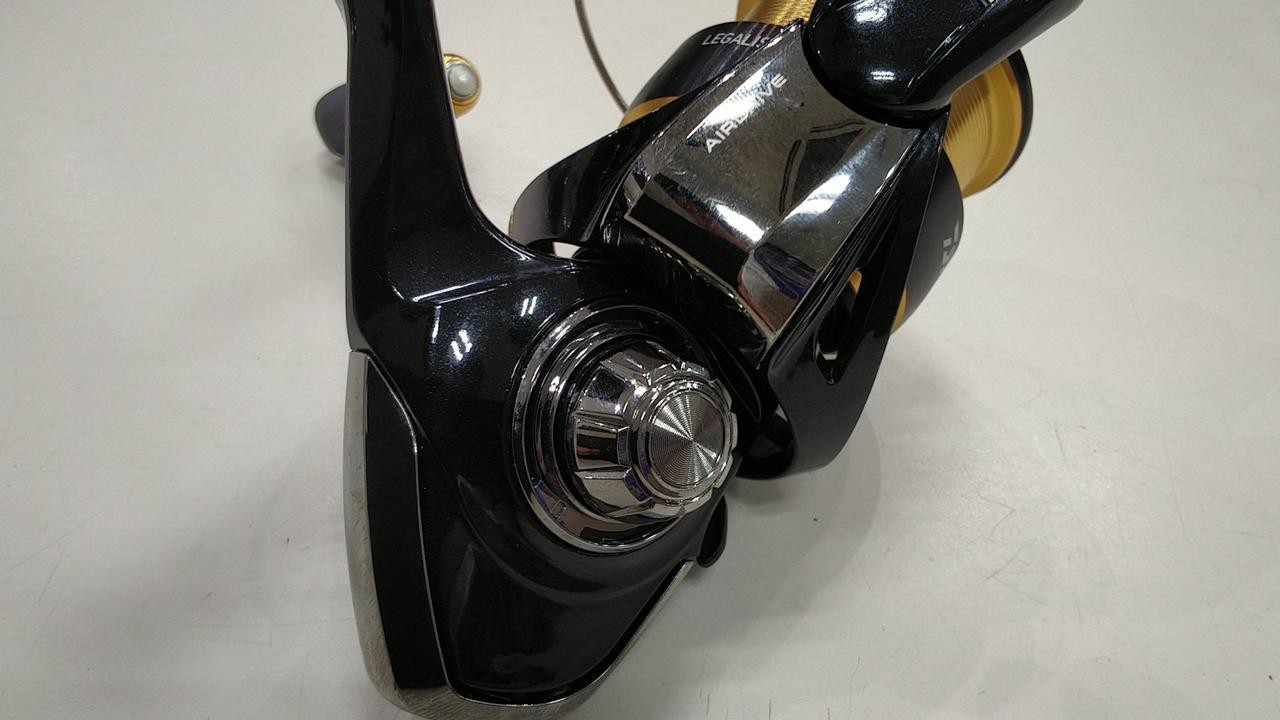 Daiwa 23 Regalis Lt2500S-Xh Spinning Reel from Japan