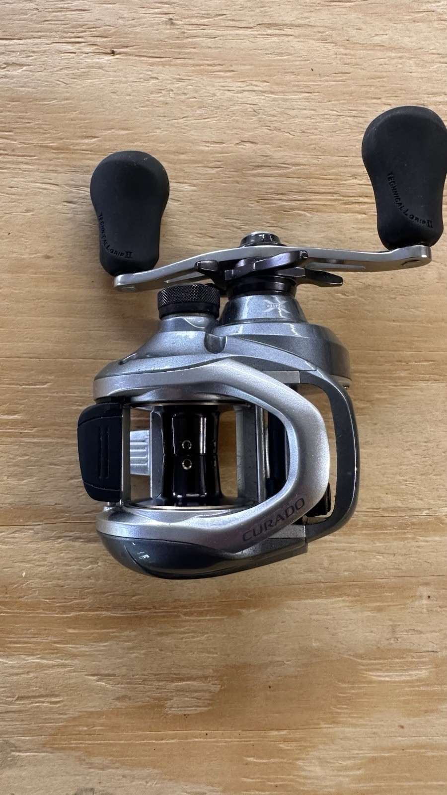 Shimano Curado 201HG Baitcast Reel 201 7.2:1 Gear Ratio Left Handed
