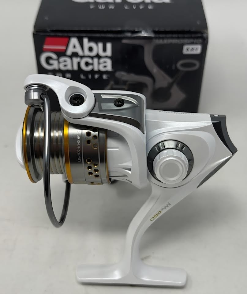 ABU GARCIA ‚ MAX PRO SPINNING REEL ‚ 5.2:1 – 7.6 OZ ‚ NEW IIN BOX ‚ MAXPROSP10 ‚