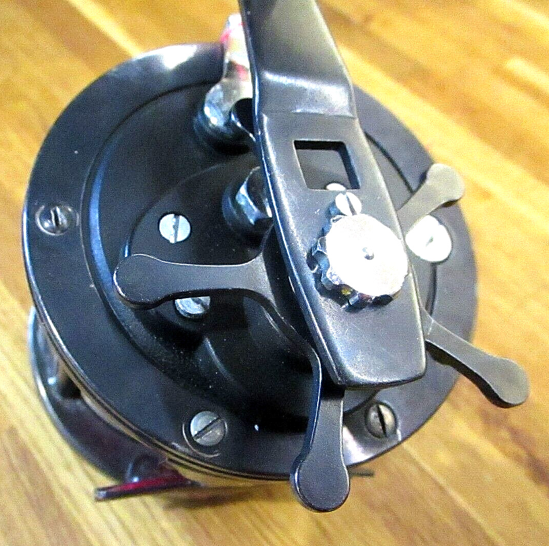 Japanese SHAKESPEARE SIGMA 2950-360 Multiplier Reel 3.1:1 Gear Ratio + NEW LINE