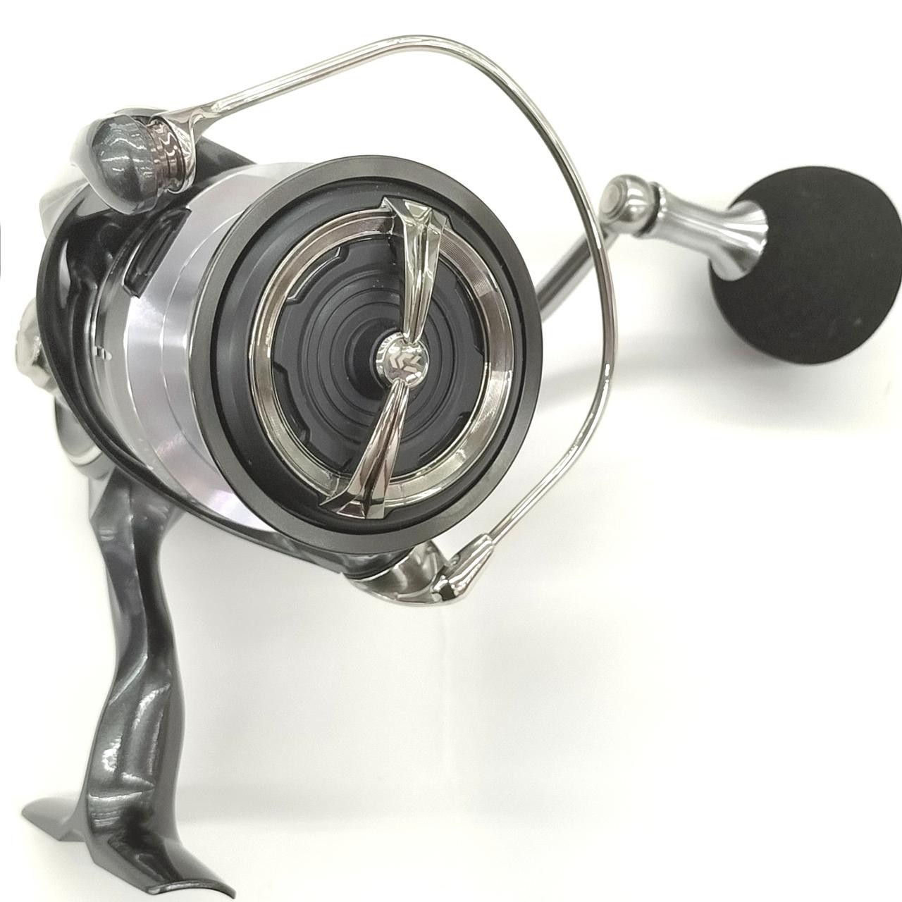 24 Luvias Model LT5000D CXH DAIWA