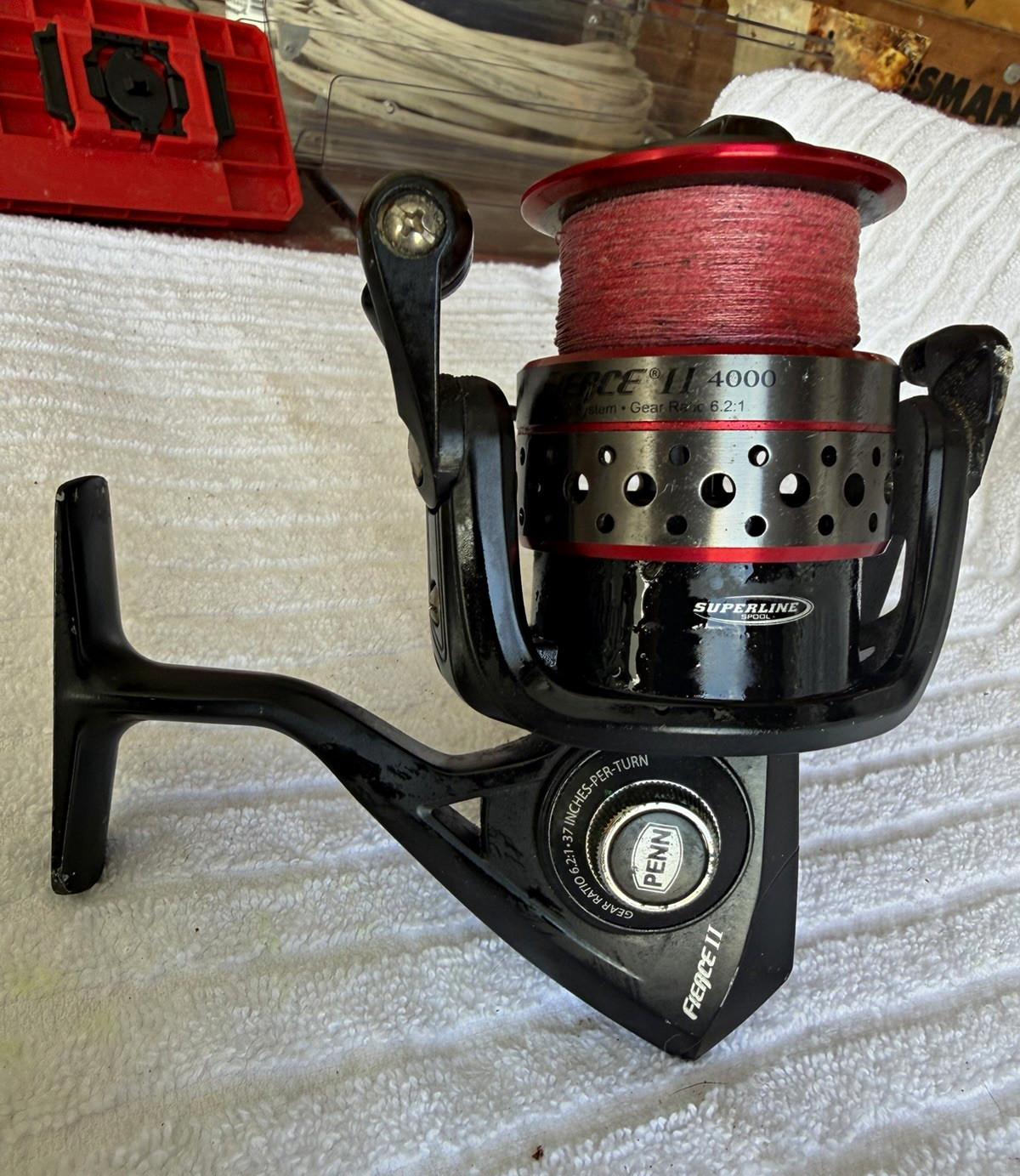Penn Fierce II 4000 Spinning Reel 6.2:1 5+1BB Front Drag Alum Spool B/R