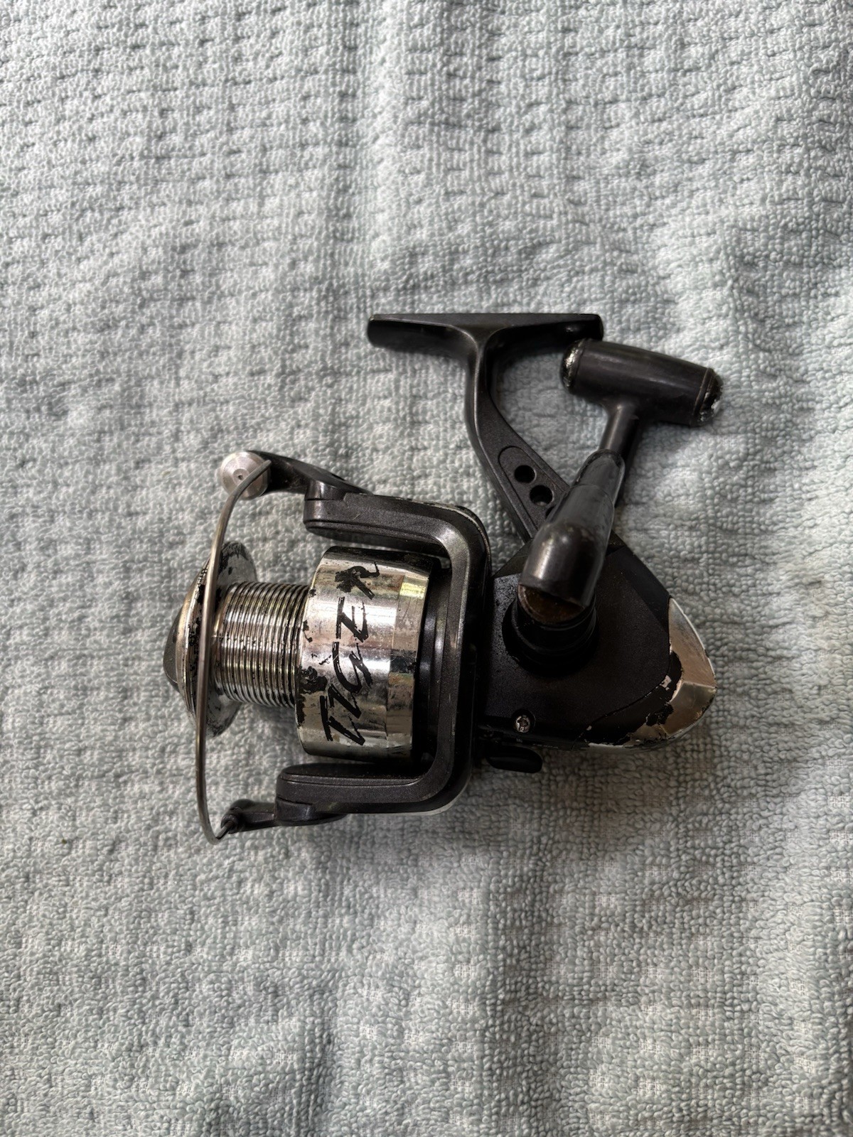Vintage Shakespeare Spin cast Fishing Reel Tiger 5.1:1 Gear Ratio Right Or Left