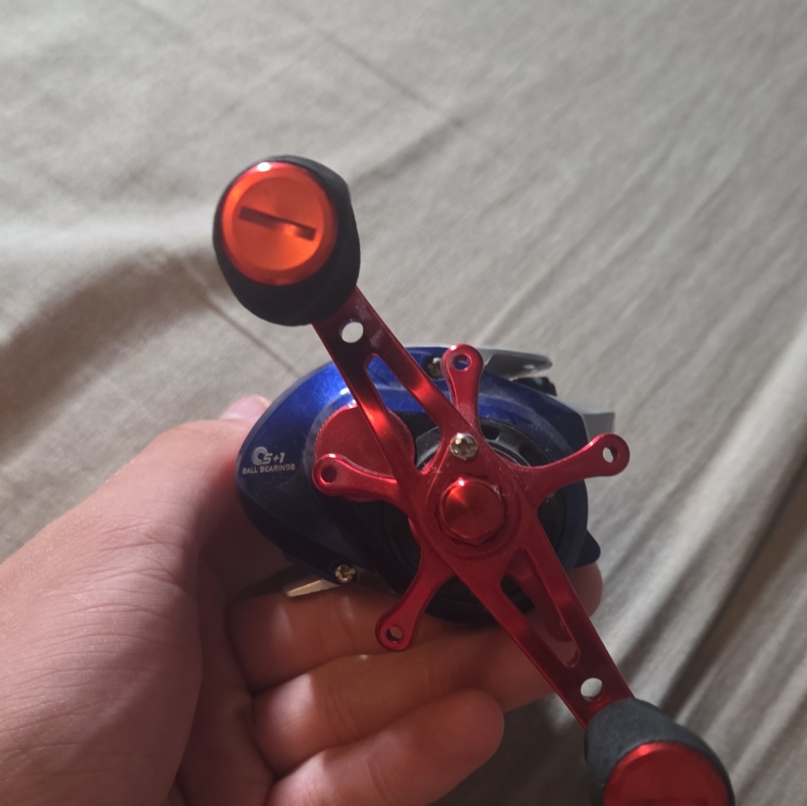 Favorite GR Baitcast Reel 6.4:1 6+1 Bearings Right Hand Anti-Reverse Blue