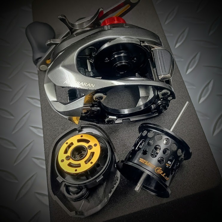 SHIMANO【16 ALDEBARAN BFS XG】R-H 8.0:1 Gear Ratio Used Baitcast Reel „Ex+“ W/Box