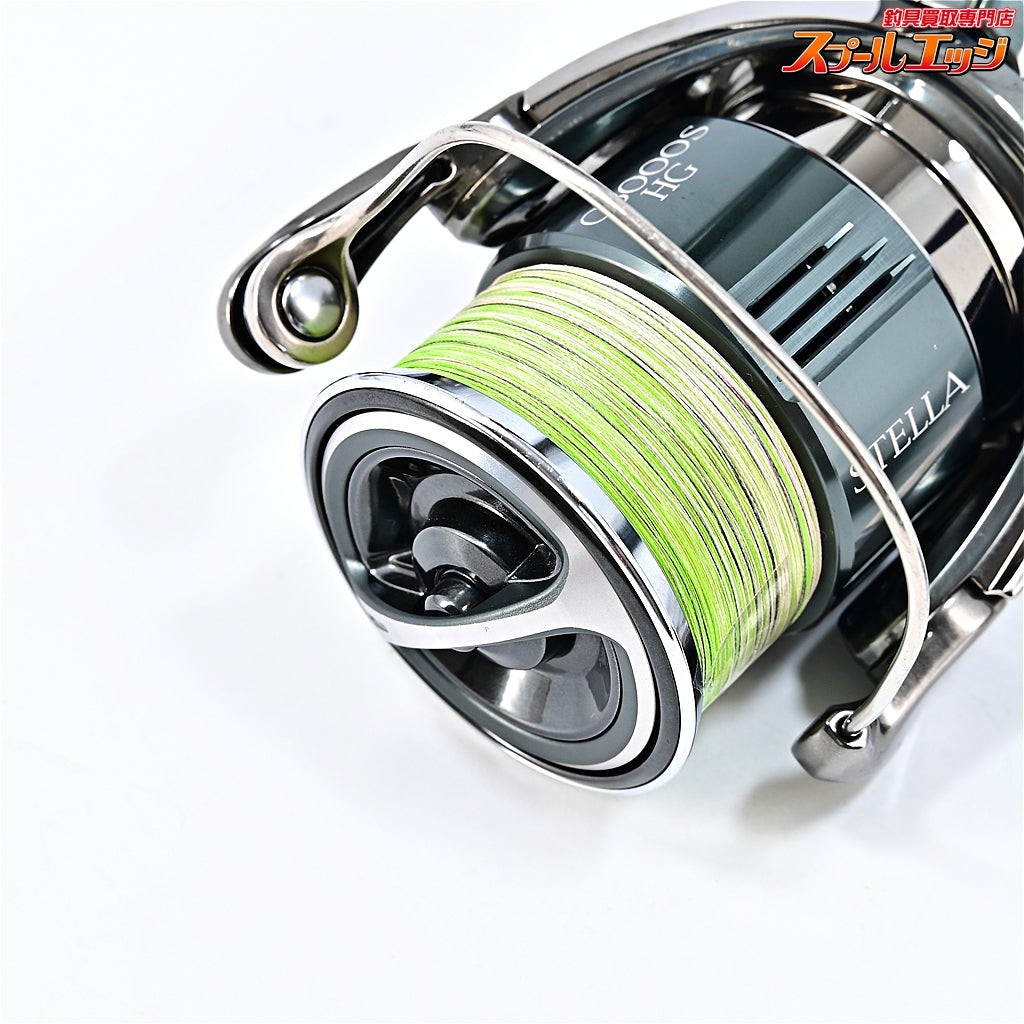 Near Mint [Shimano] 22 Stella C3000SDHHG with 19 Vanquish screw cap SHIMANO STEL
