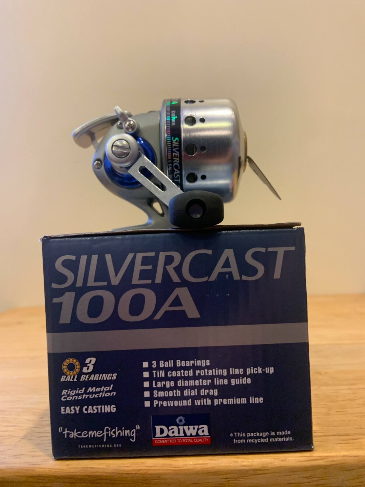 DAIWA SC100A SILVERCAST SPINCAST REEL
