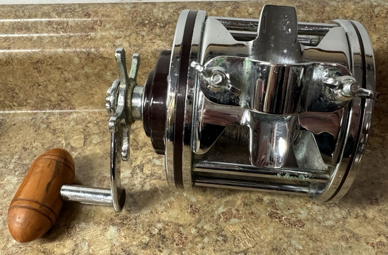 Penn Senator 114H Conventional Fishing Reel *Spooled* Preowned Free Shipping