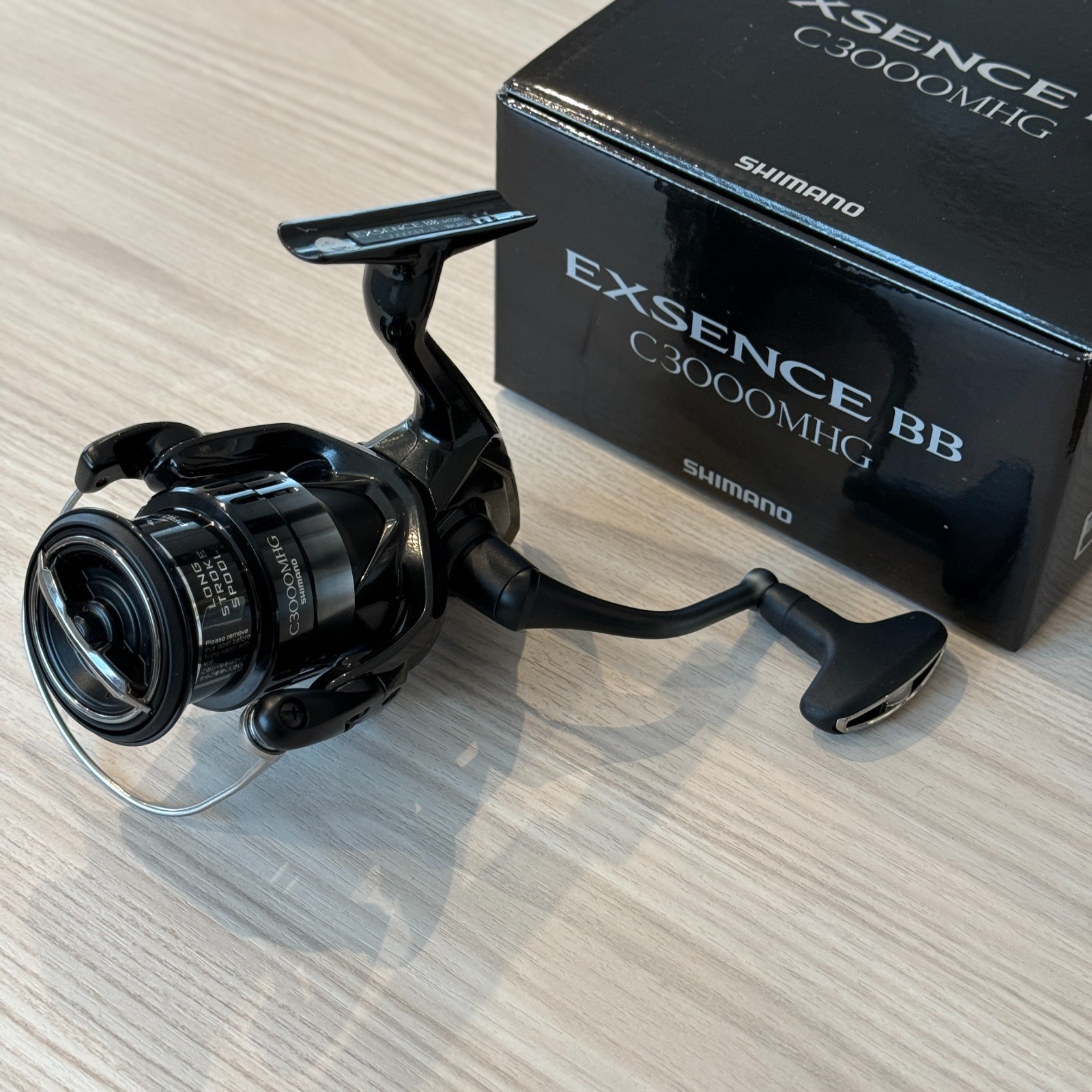 Shimano 24 EXSENCE BB C3000MHG Spinning Reel from Japan