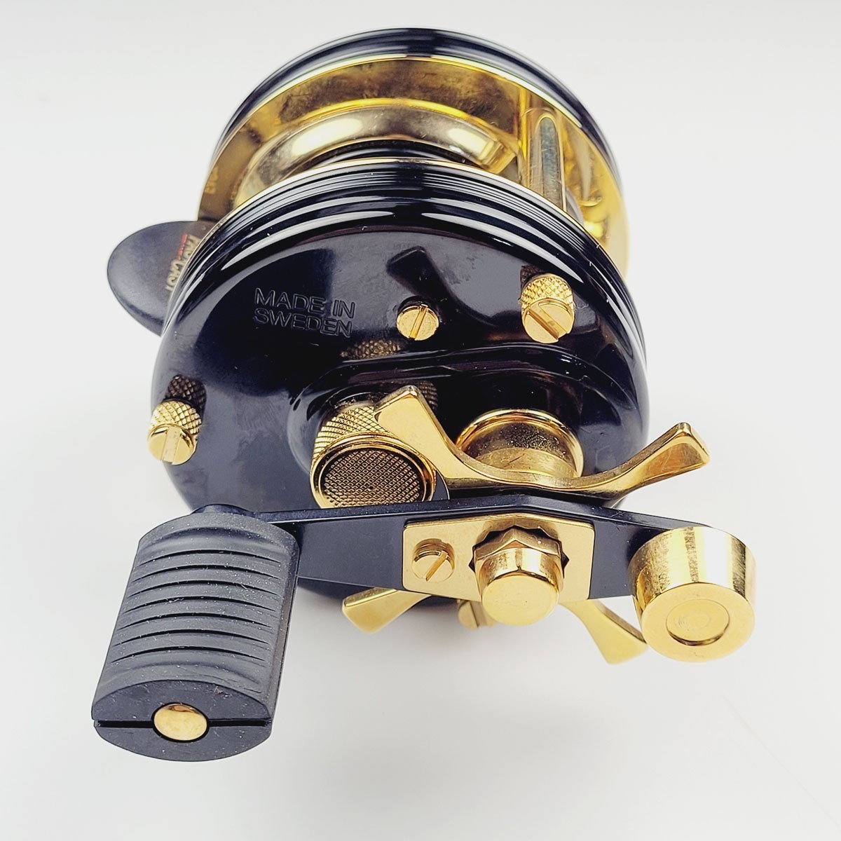 Abu Ambassadeur 4600 CDL Reel new no box 24kt gold plated