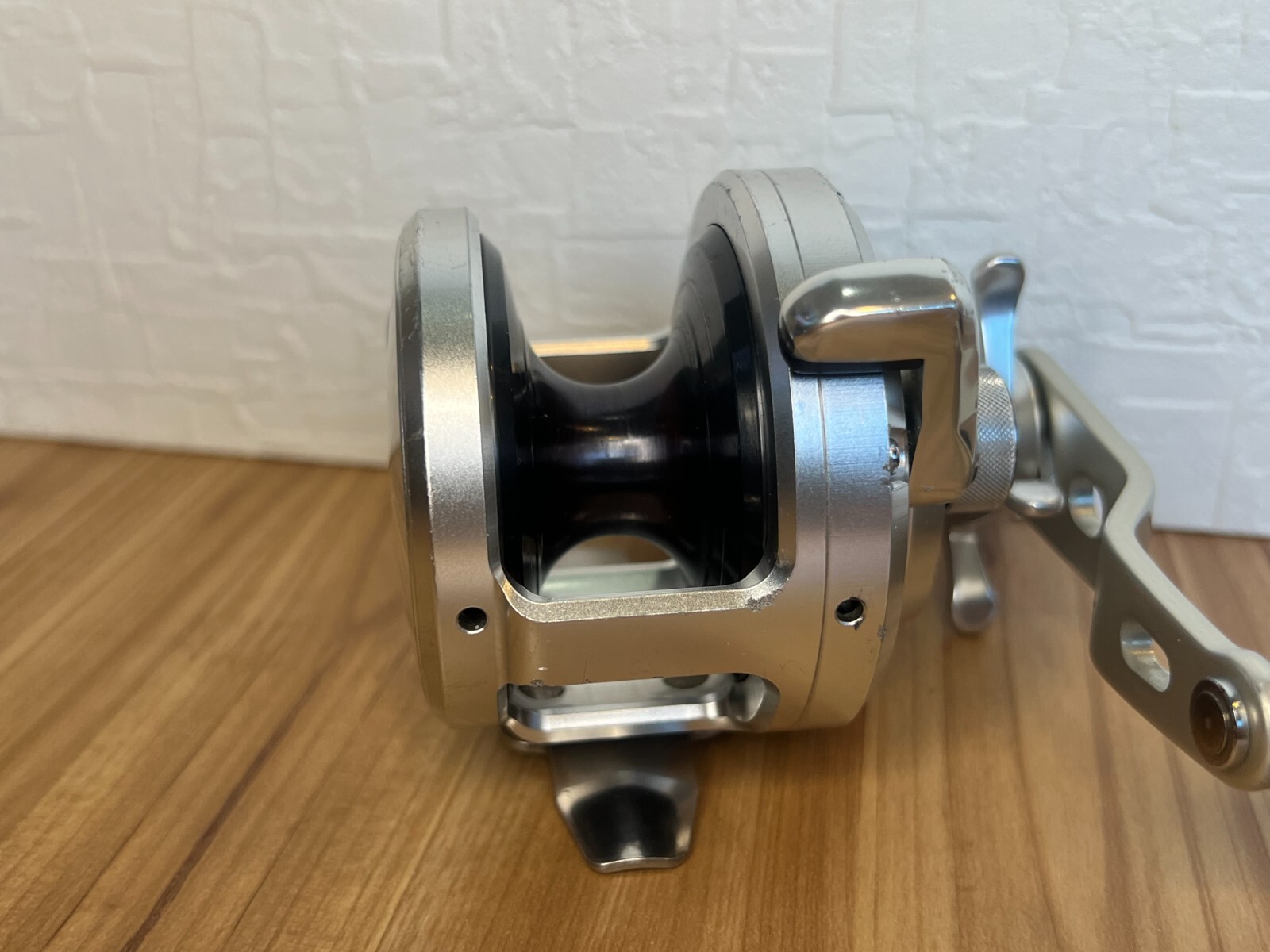 Shimano 11 Ocea Jigger 2000 NRHG Right Jigging Game Reel 6.2:1 Gear From Japan