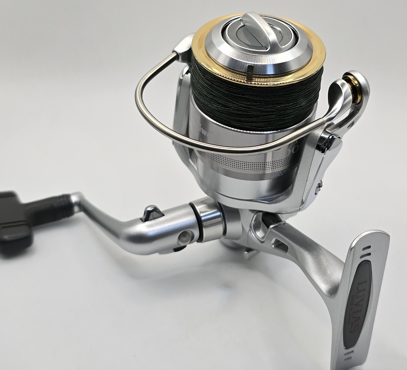 Daiwa 04 Luvias 3000 Spinning Reel JDM Vintage Excellent Clean Made in Japan