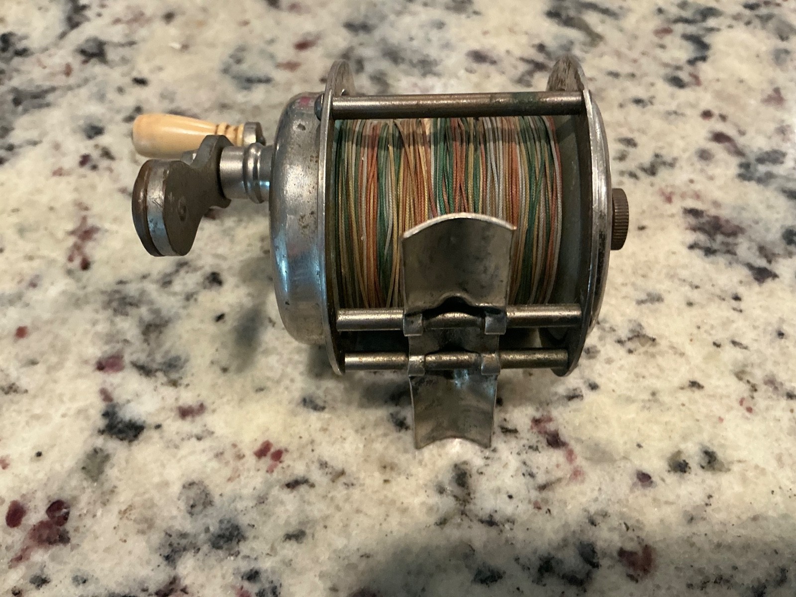 Rare Vintage Tyee Tackle fishing reel – for Parts or repair