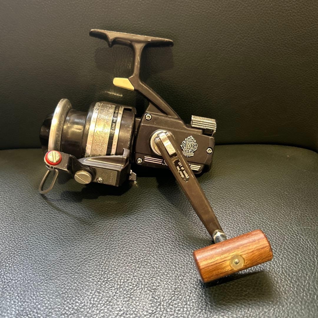 Daiwa SS4000C Spinning Reel Fishing Equipment Gear Japan Classic
