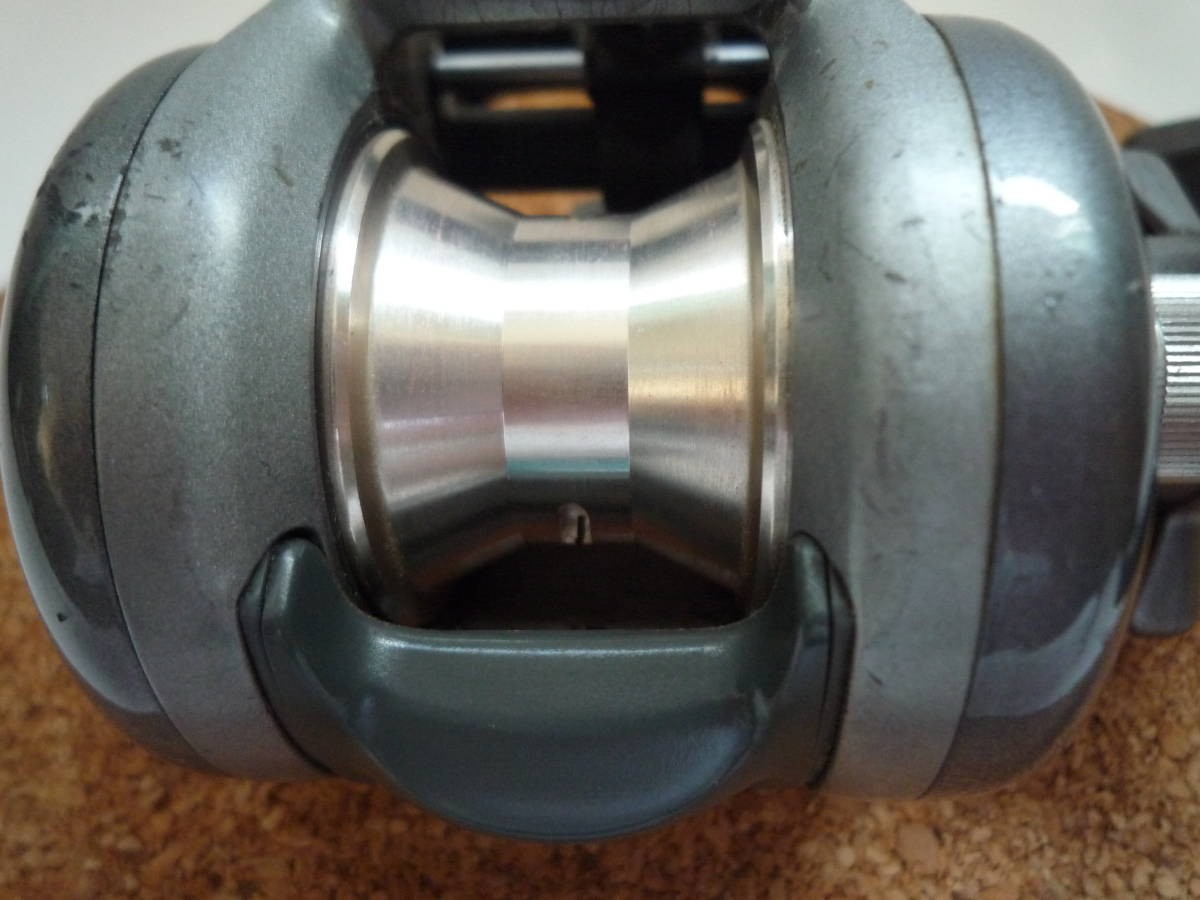 Team Daiwa S 105HV Fishing Reel Handle Knob Slightly Bent
