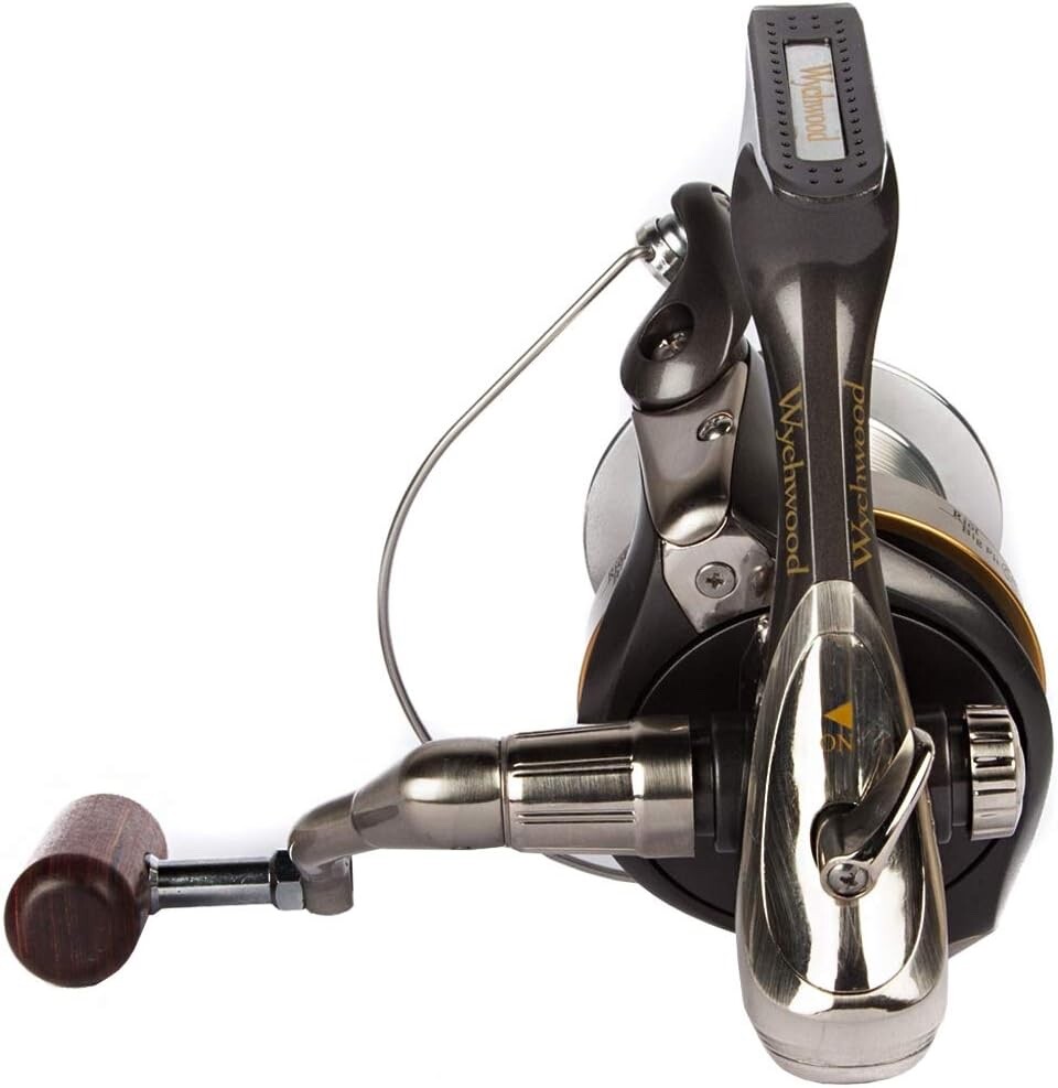3 x Wychwood Riot 65 Big Pit Reel Carp Fishing + Spare Graphite Spools