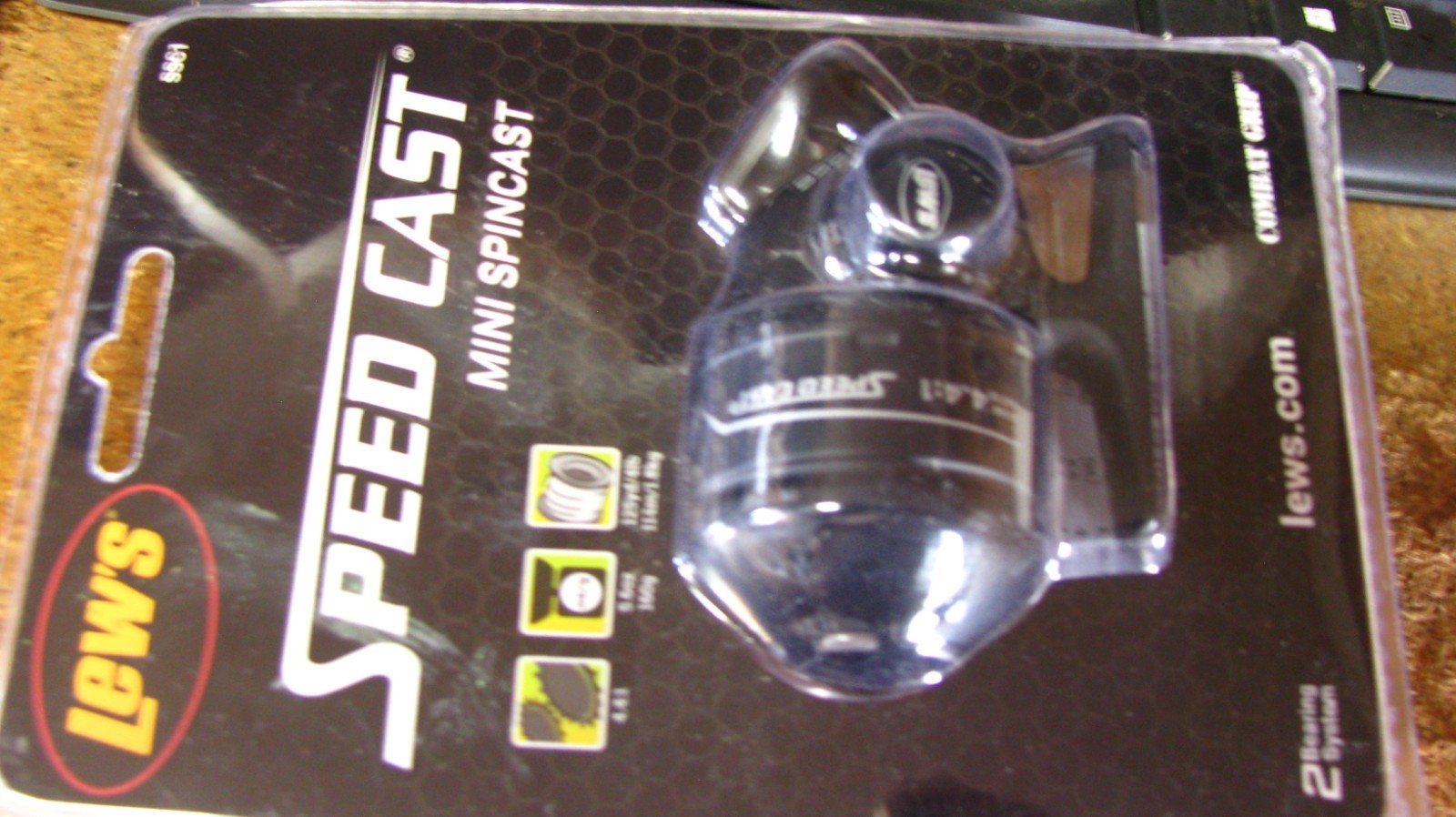 Lews „speedcast“ mini spincast reel, 4.4/1, R or L, free shipping