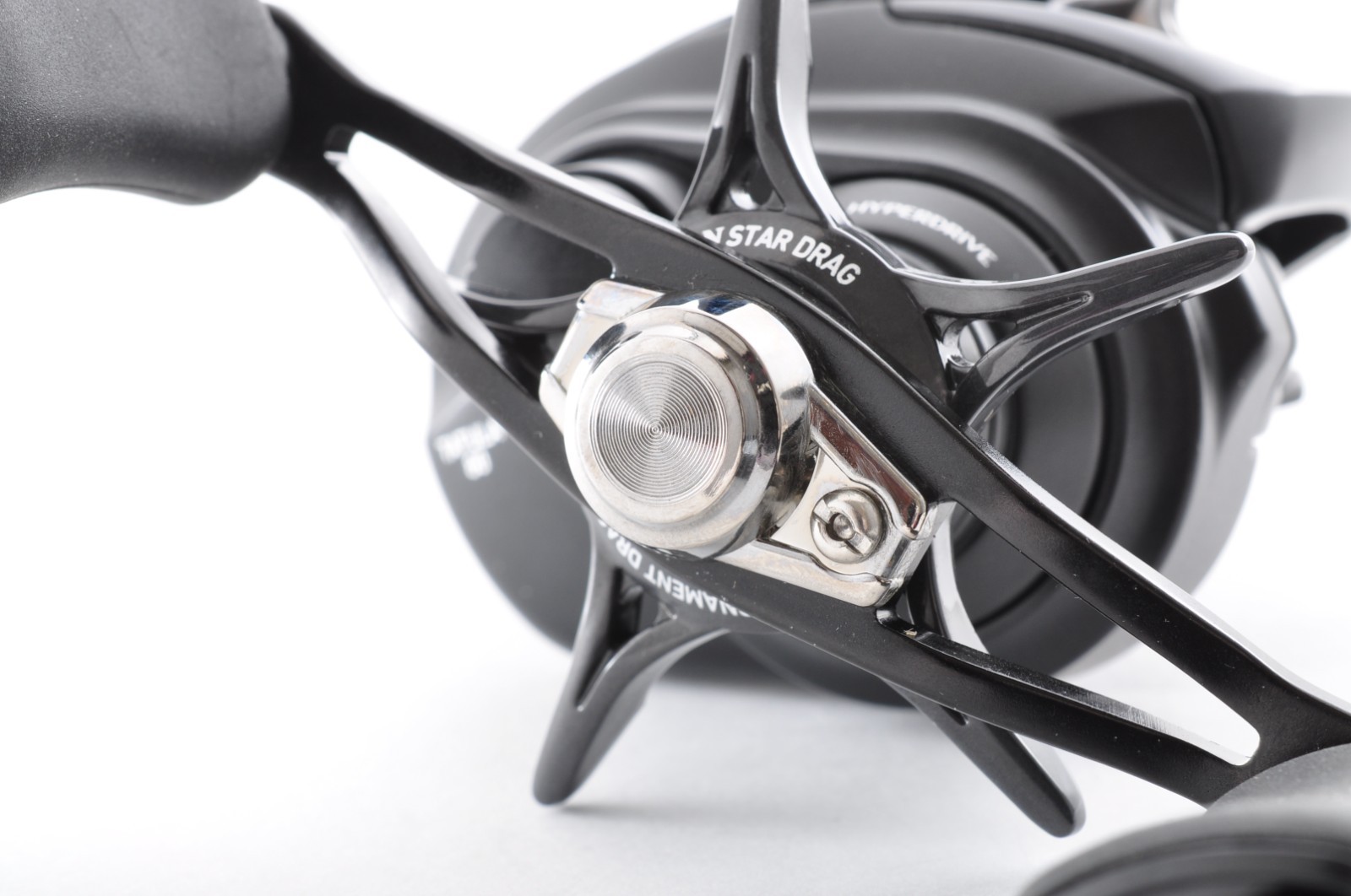 Daiwa 22 Tatula TW 80 Near Mint Fishing Spinning Reel B0319