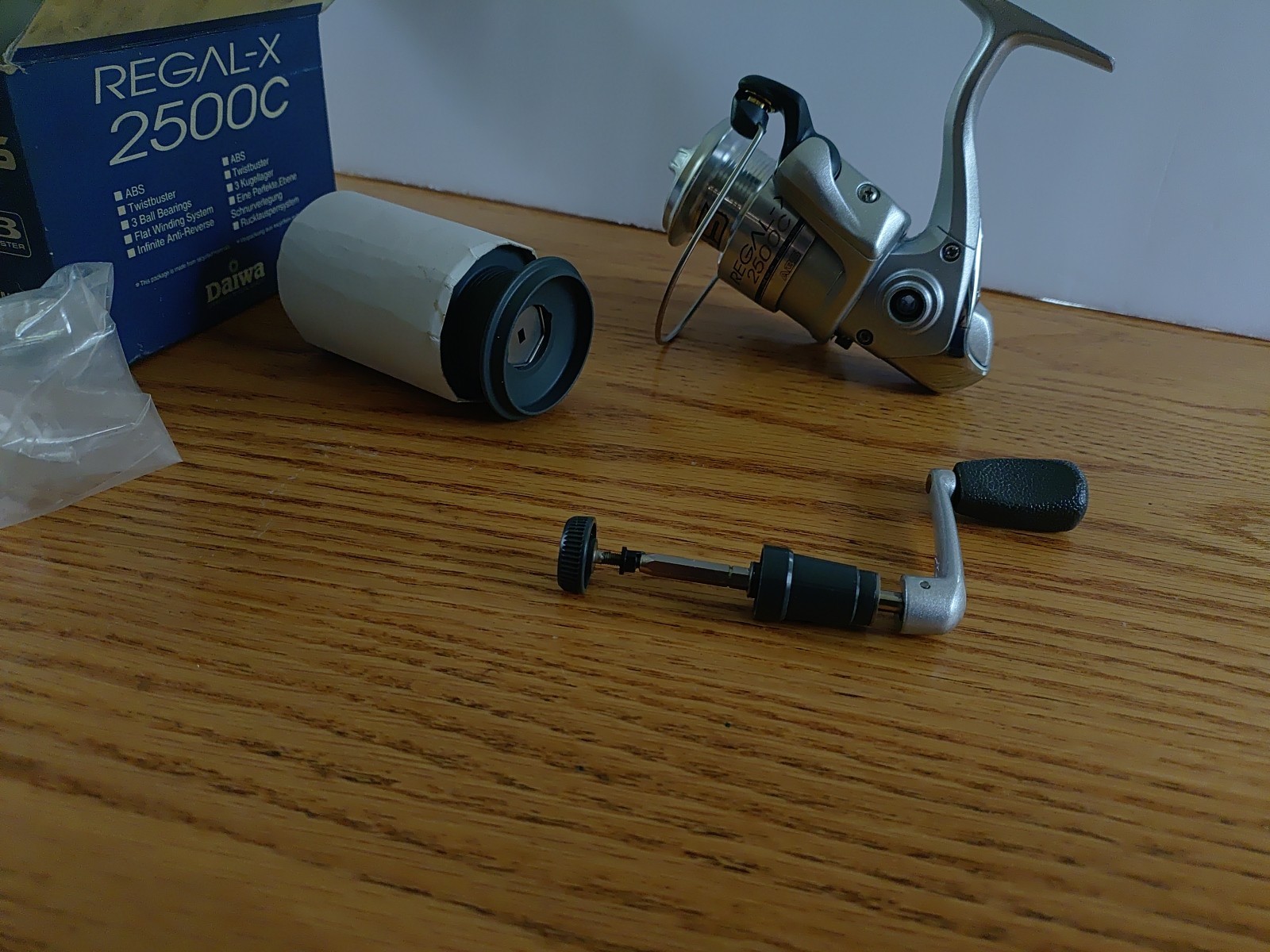 Daiwa Regal X2500C Fishing Reel Opened Box..New See Descriprion