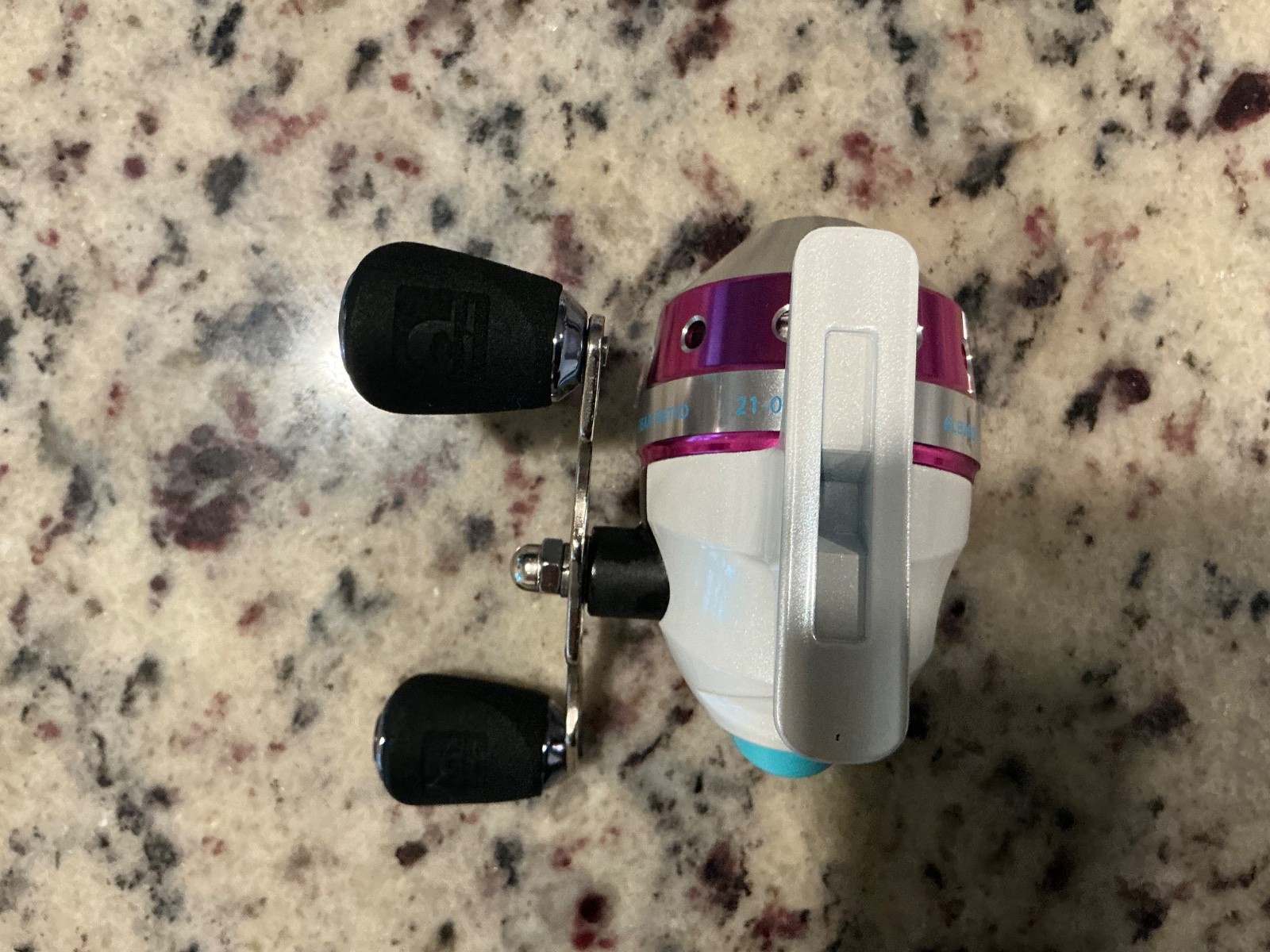 ProFISHiency M-411 Spincast Fishing Reel A+