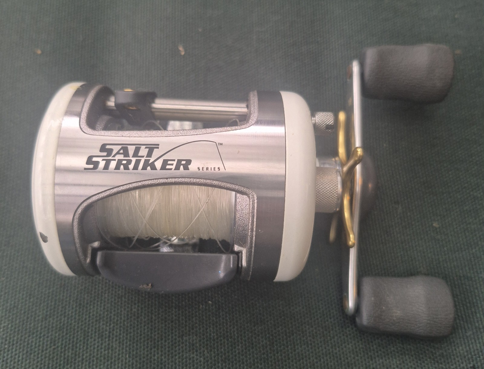 Cabela’s Salt Striker SS6600X Bait Casting Reel Pre-owned, Smooth Spinning!