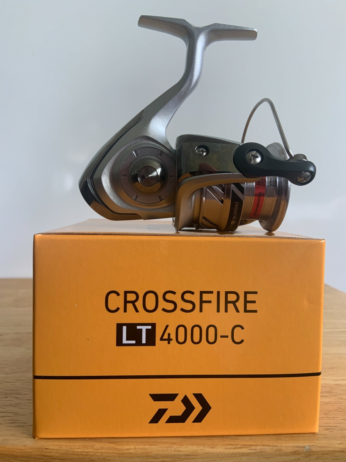 DAIWA CROSSFIRE LT4000C SPINNING REEL