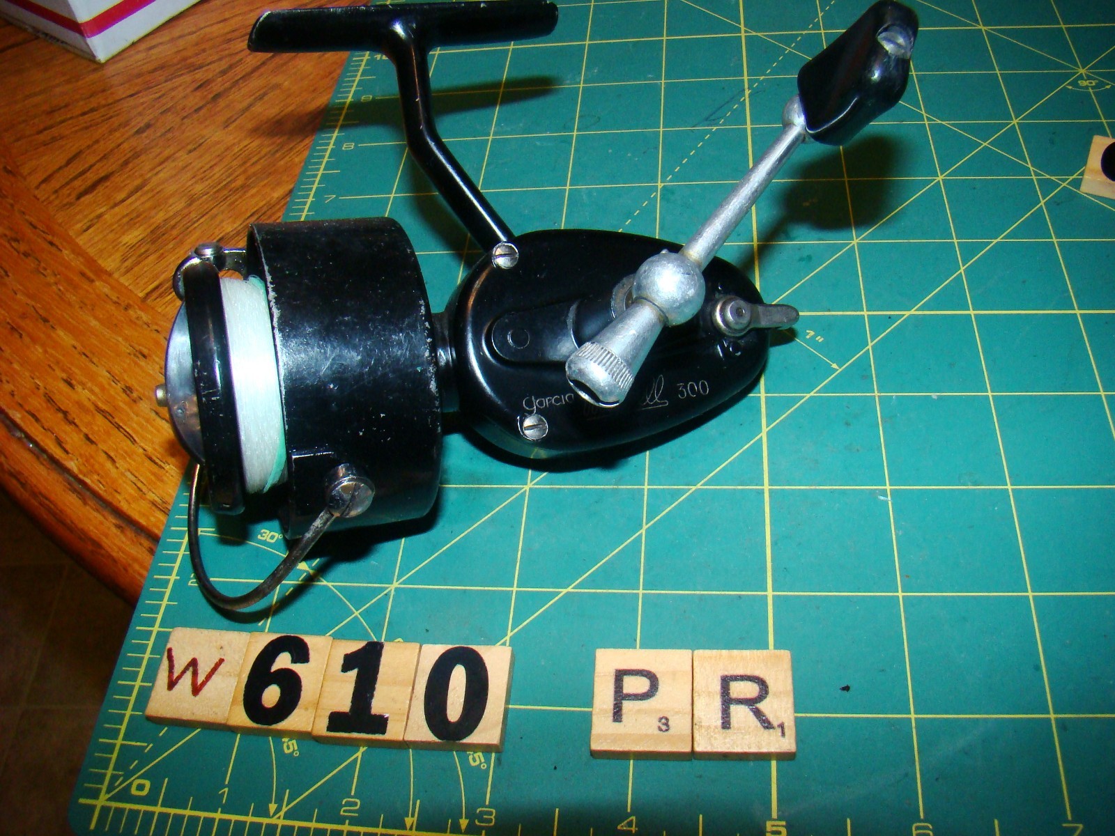 W0610 PR GARCIA MITCHELL 300 SPINNING FISHING REEL