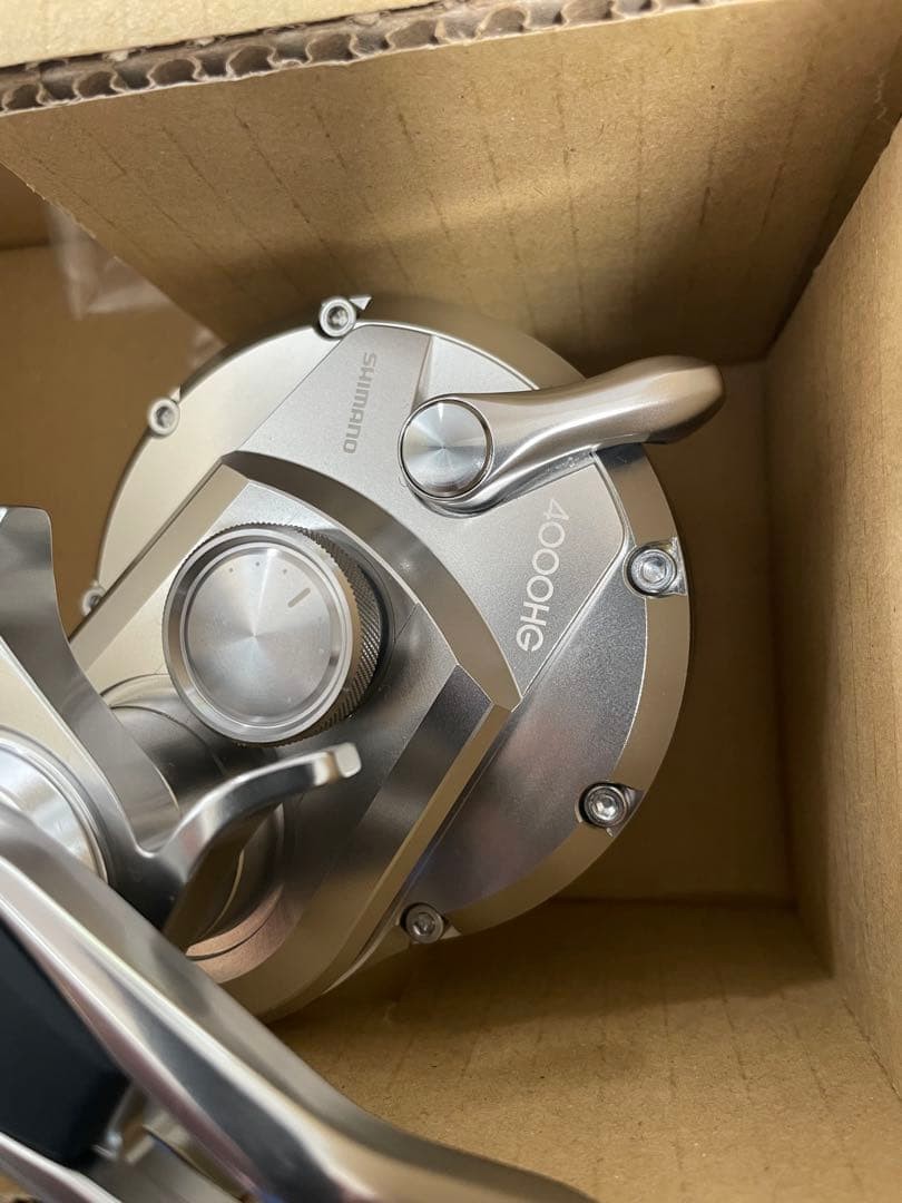 NEW Unused Shimano Ocea Jigger 4000HG Jigging Reel – From JAPAN
