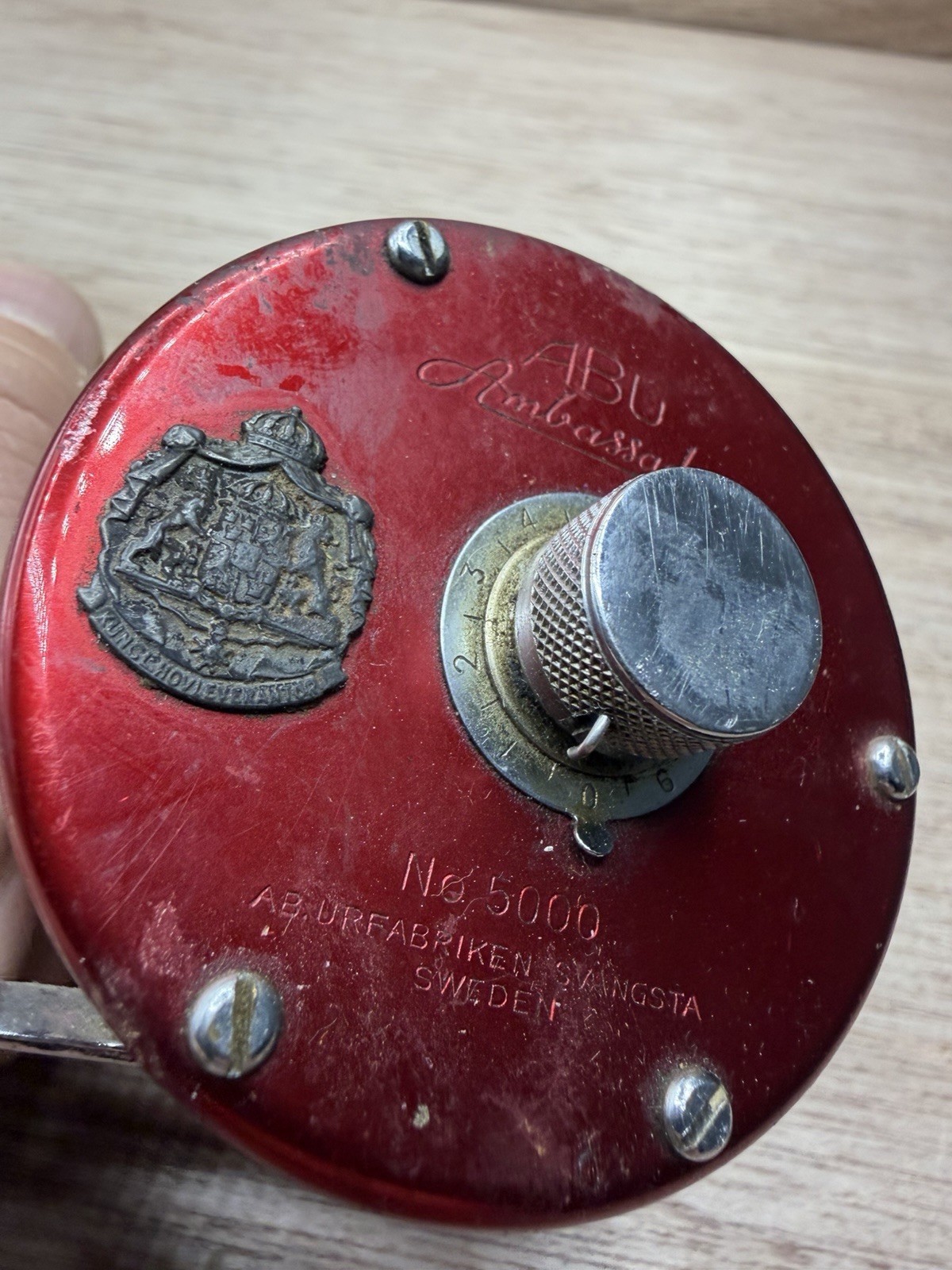 ABU Ambassadeur No 5000 Red Fishing Reel Made in Sweden 908554