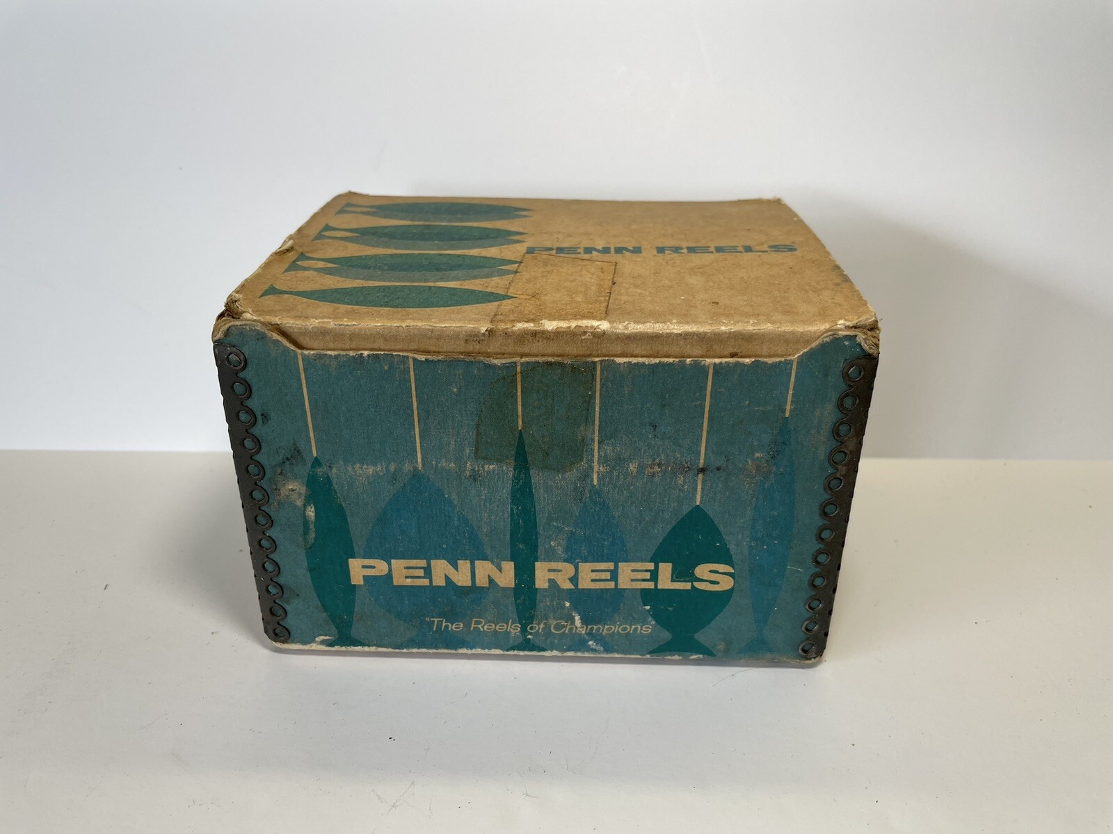 Penn PEER MONOFIL Level Wind 209MS Fishing Reel box – BOX ONLY