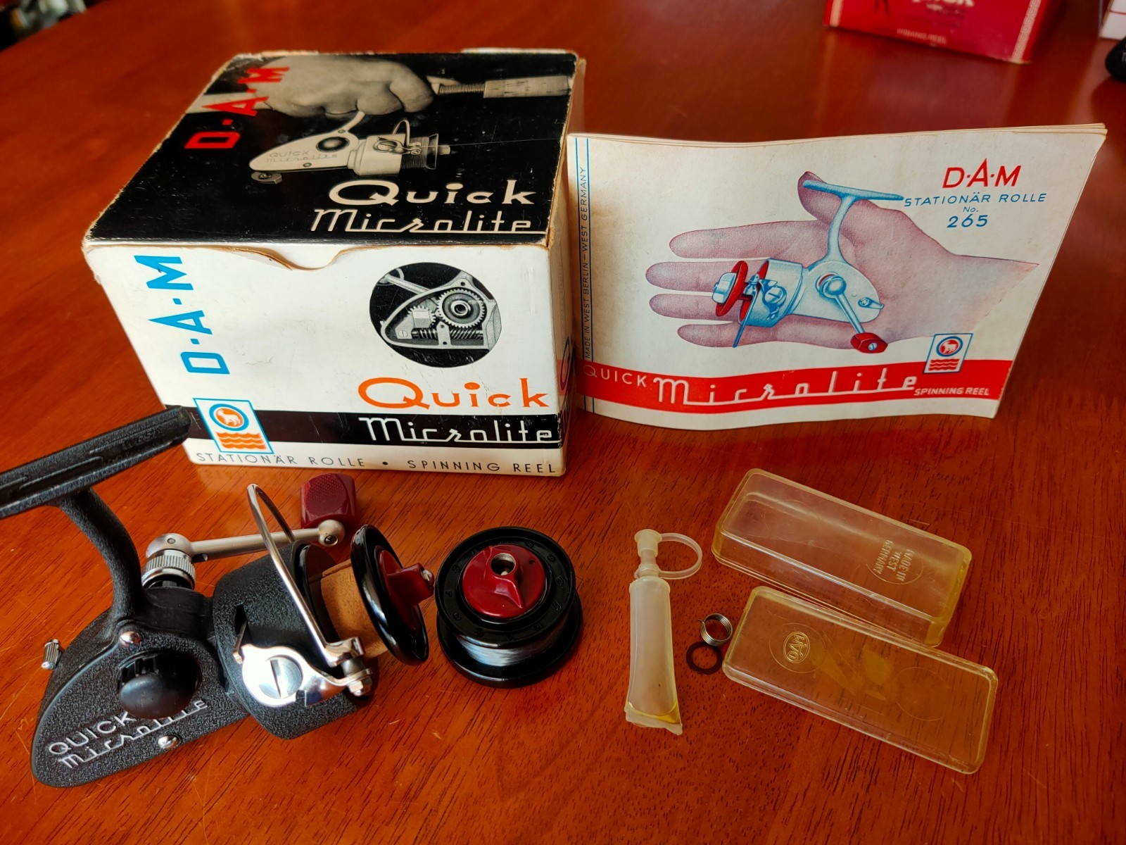 Rare 1st Version DAM Quick Microlite 265 Fishing Spinning Reel 110 New Box 1961