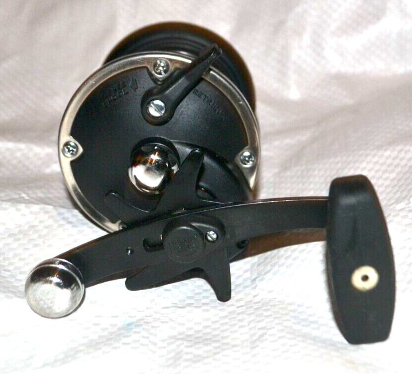 PENN 535GS MONO MAG Reel Line Capacity 365m/0.40mm Made in USA