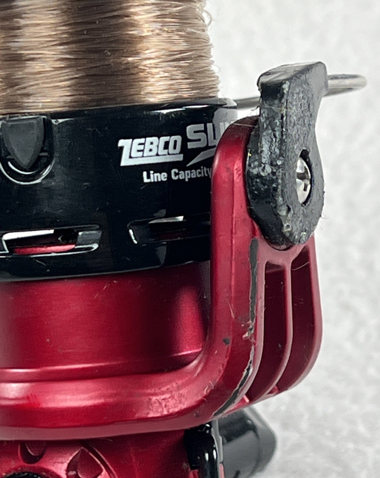 Zebco Slingshot 20 SLSP20 GWA8 Red Black Spinning Reel Fishing Sport