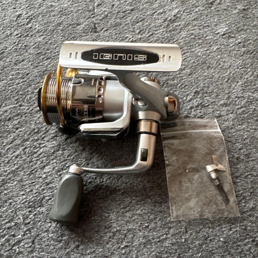 Daiwa Ignis 2004C Spinning Reel Junk Repair Part Fishing Equipment