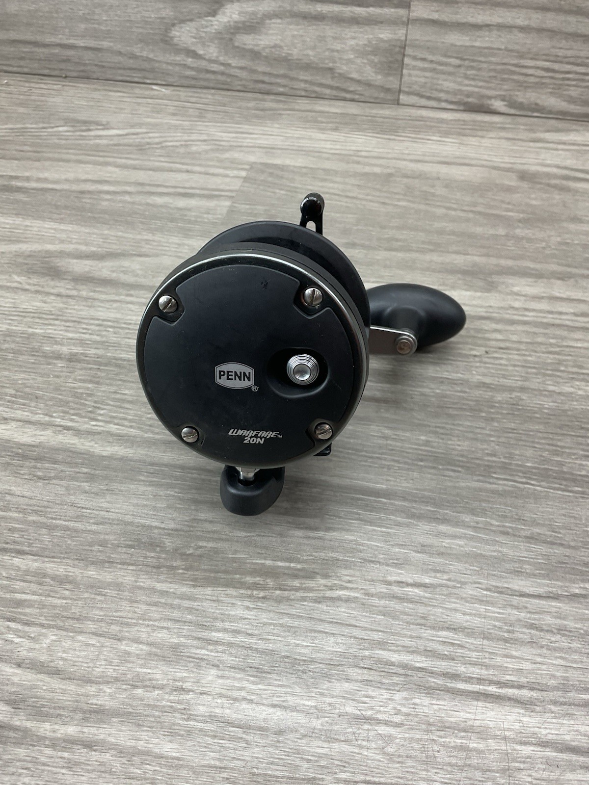 Penn Warfare Conventional Fishing Reel – WAR20N