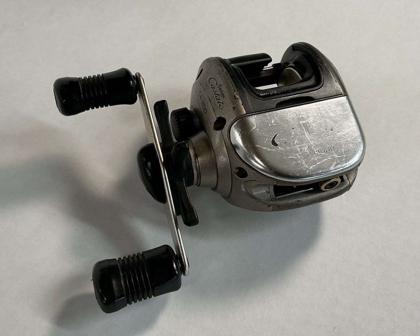SHIMANO CASTAIC BANTAM CA200 BAITCASTING REEL