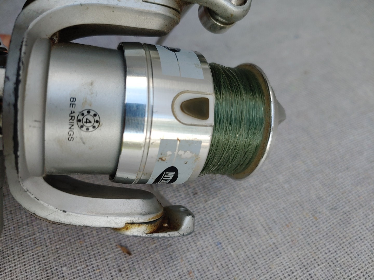 Mitchell Avocet II AVS 2000F S2000 4 Bearings Spinning Reel Fishing Reels Stiff