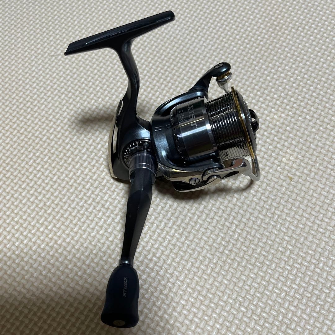 Daiwa Exist Steez Custom Spinning Reel Japan Used