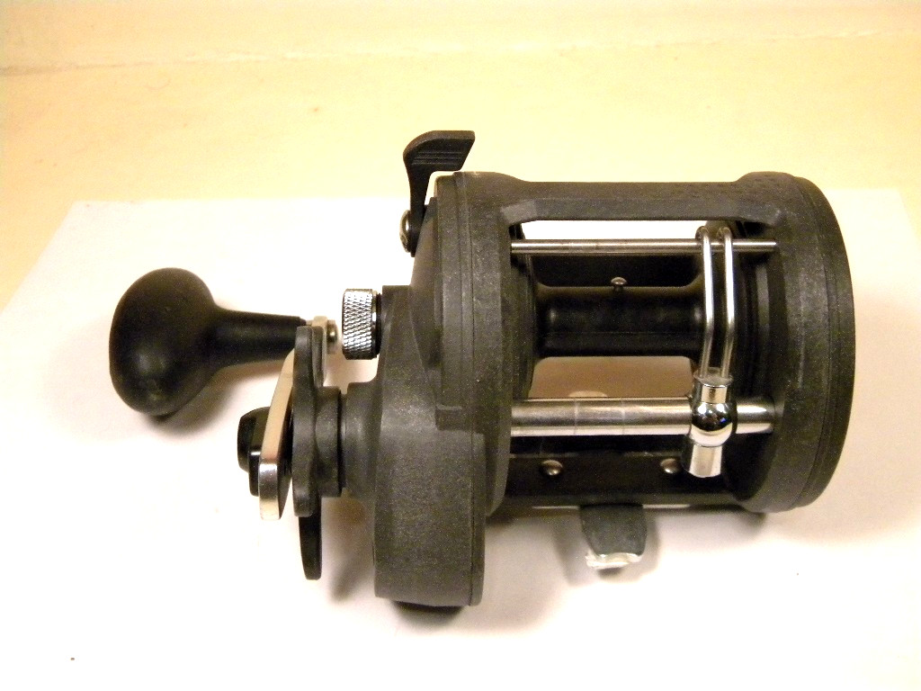 Shakespeare ATS Series ATS30 Trolling Conventional Fishing baitcast reel