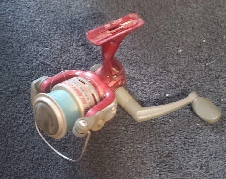 Zebco Slingshot Spinning Fishing Reel Red
