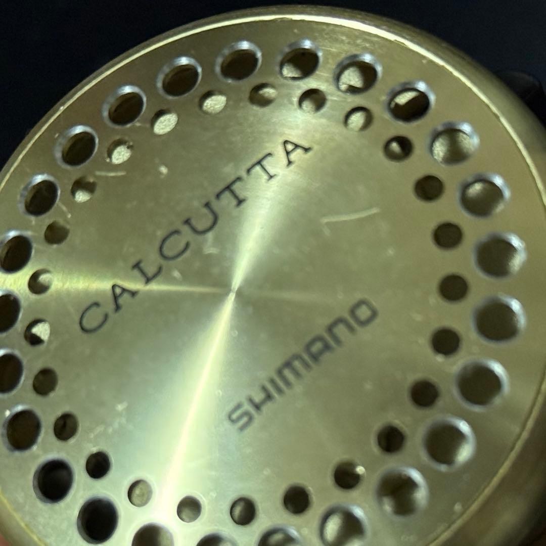 SHIMANO CALCUTTA 100XT Baitcasting Reel 5.8:1 Gear Ratio 230g