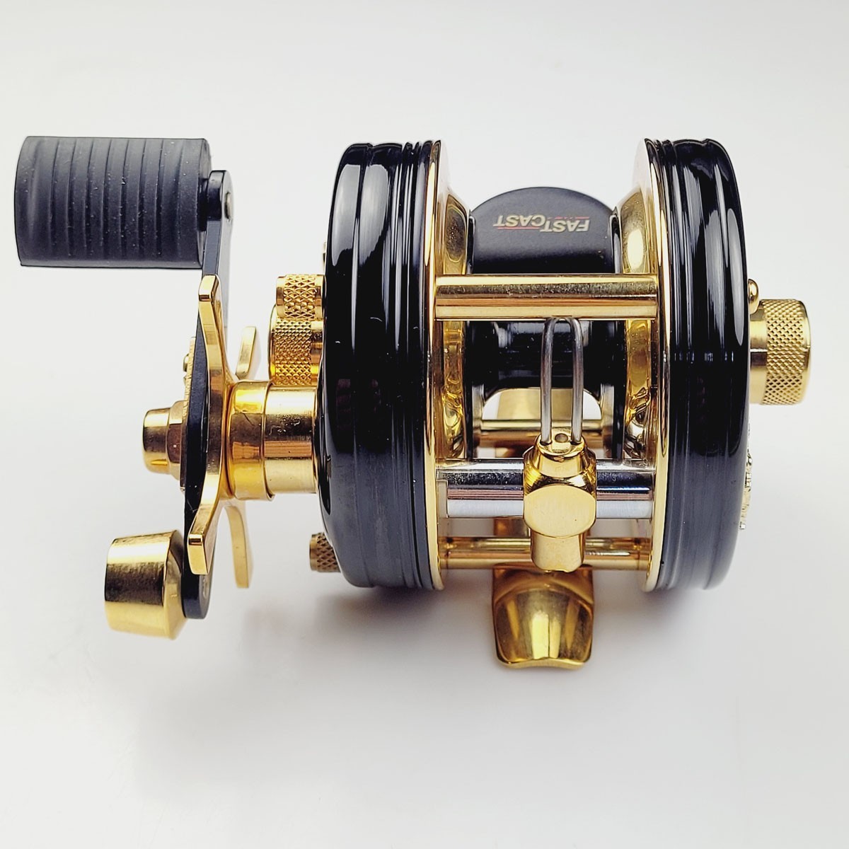Abu Ambassadeur 4600 CDL Reel new no box 24kt gold plated