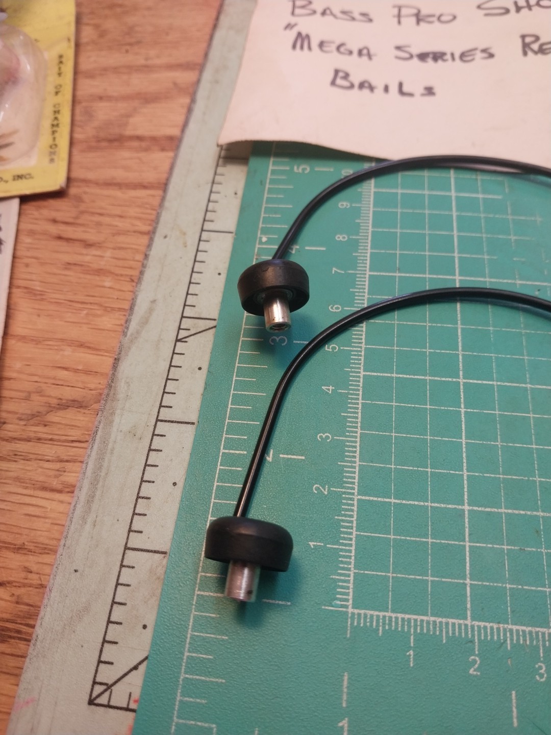 Older Bass Pro Shop Mega Series’s Reel Wire Bails New