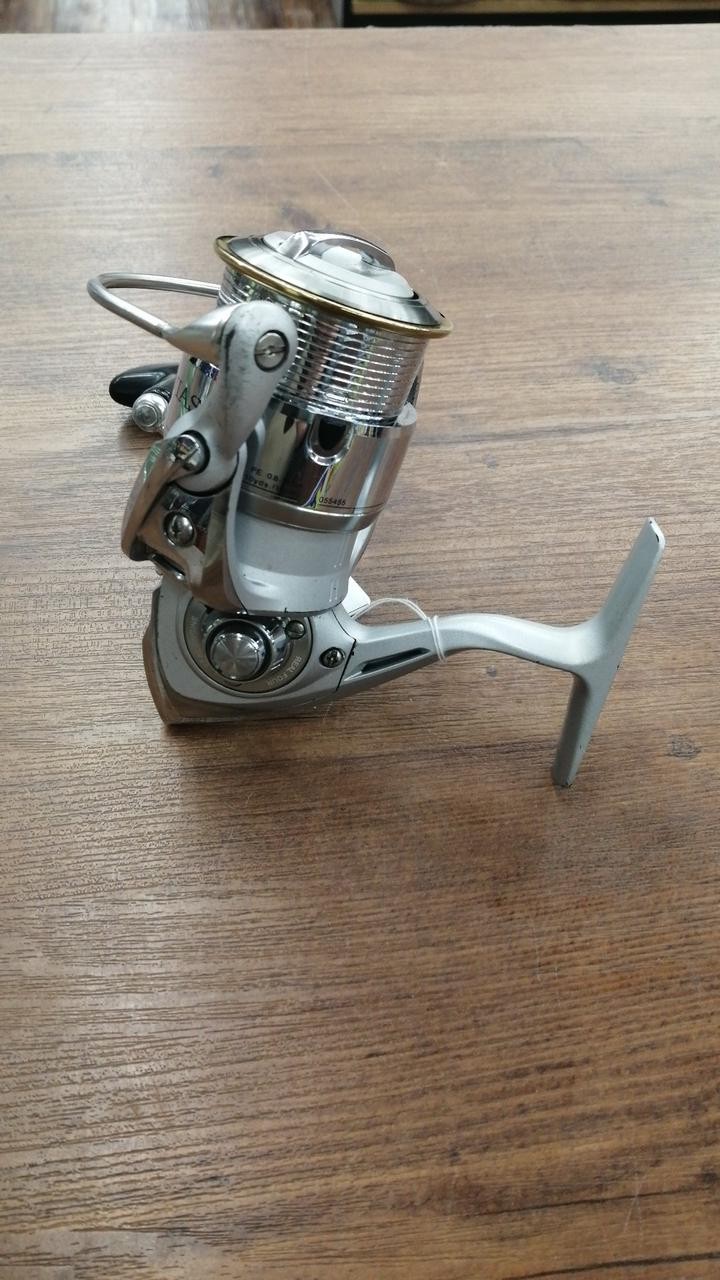 DAIWA 07 LUVIAS 2506 Spinning Reel