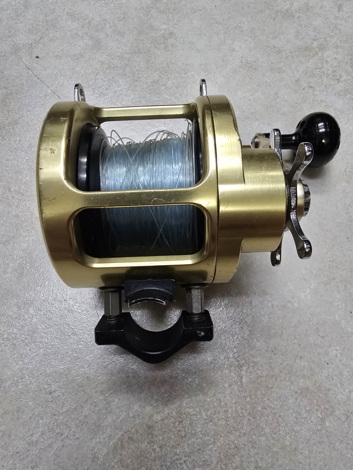 VERY RARE LEE-PRO KC 4/0 NARROW „YELLOWTAIL SPECIAL“ FISHING REEL